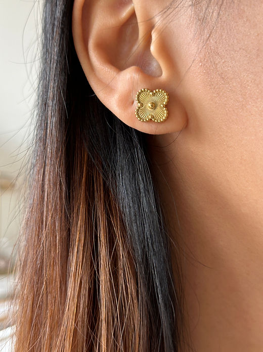 Clover Leaf Stud Earring