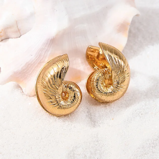 Mystic Twirl Shell Earring