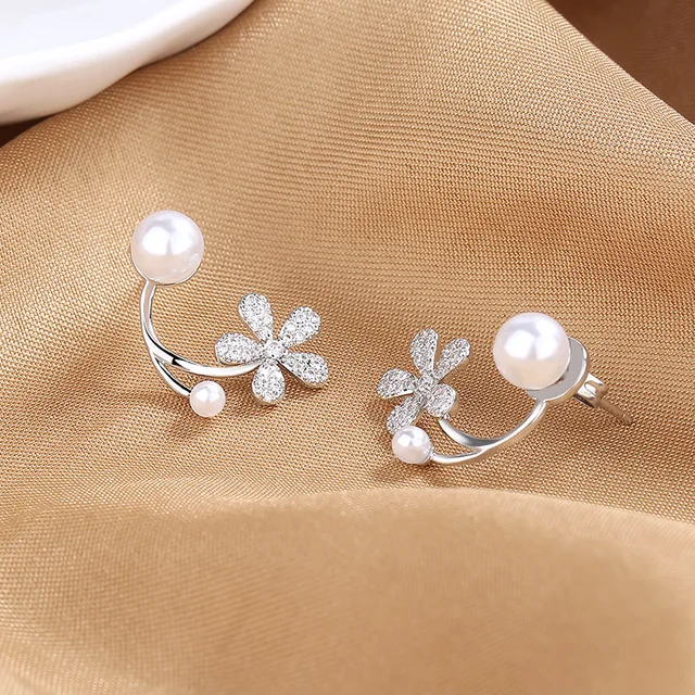 Pearl Delight Earrings