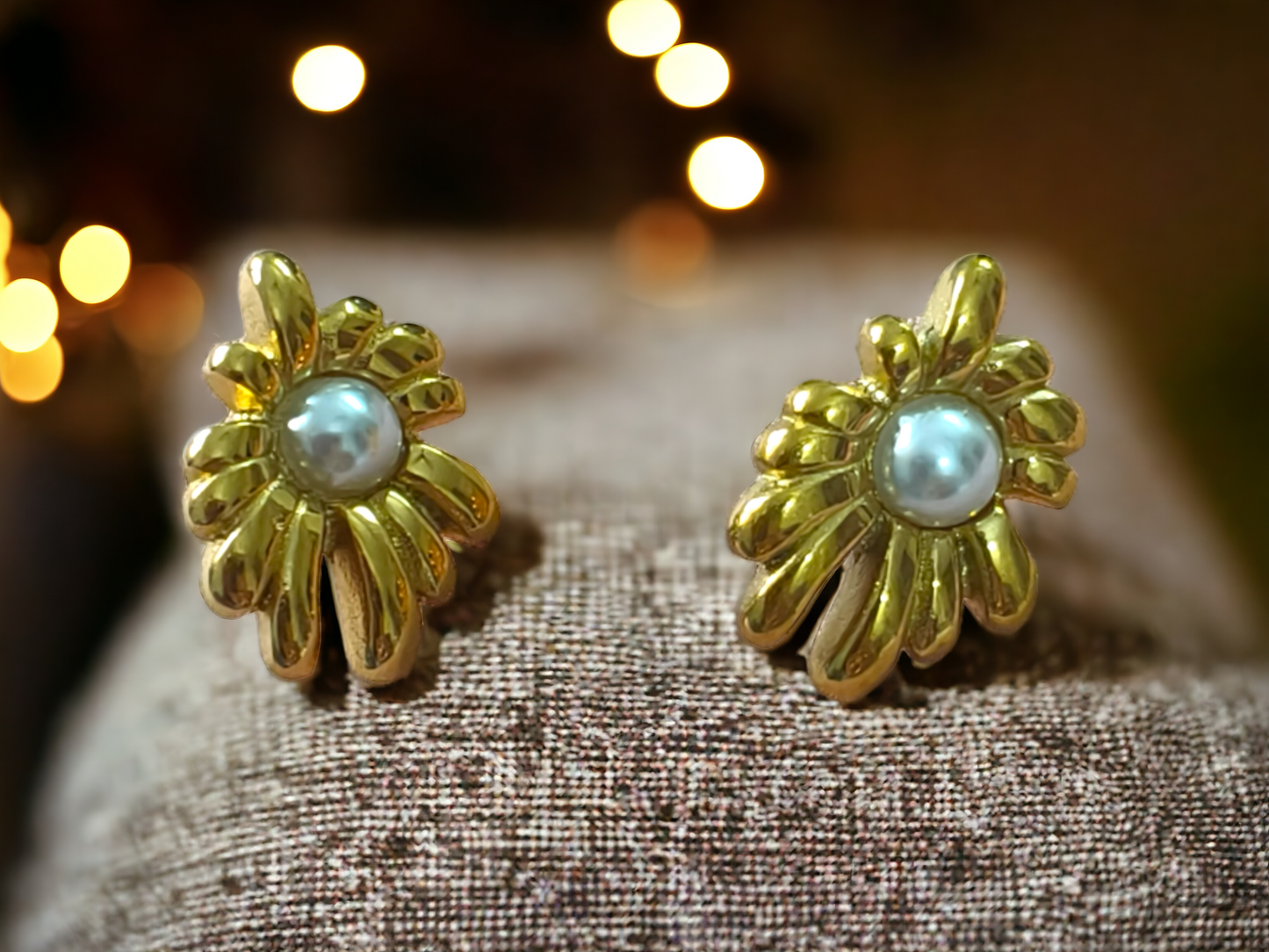 Pearl Sunflower Earring