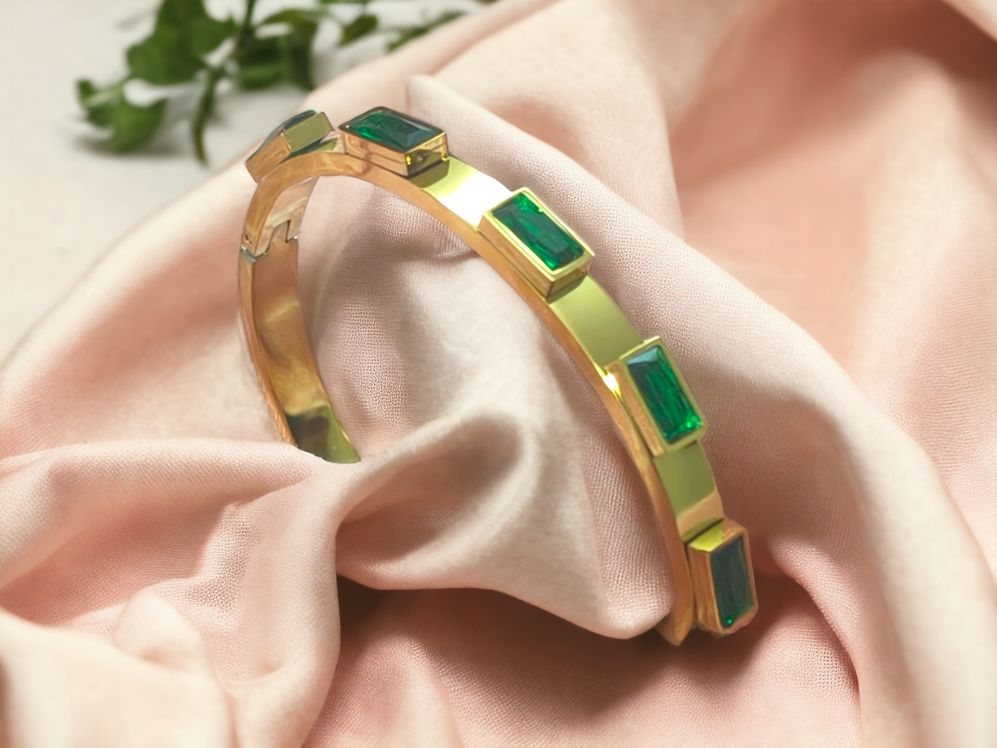 Emerald Bracelet